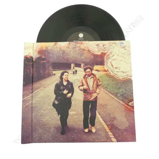 LOREN AUERBACH WITH BERT JANSCH 'COLOURS ARE FADING' 3 LP 